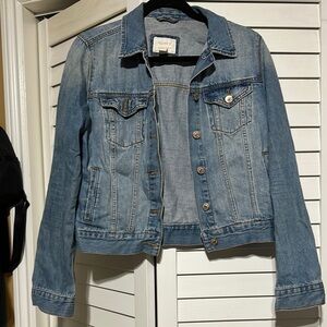 Forever 21 Denim Jacket size Medium